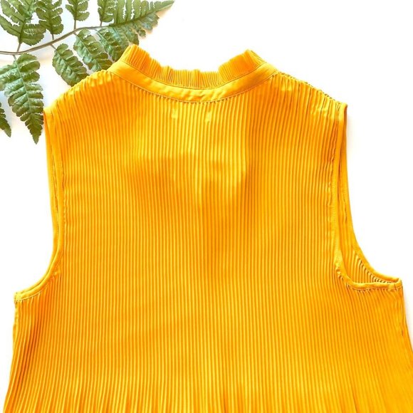 NWT Max Studio Pin Pleat Sleeveless Blouse XXL - Picture 6 of 9